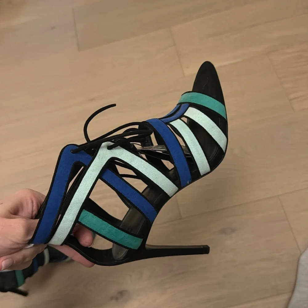 Nwt zara heels size 38 - Picture 2 of 3